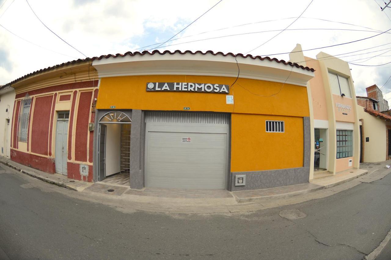 La Hermosa Hotel بوغا المظهر الخارجي الصورة
